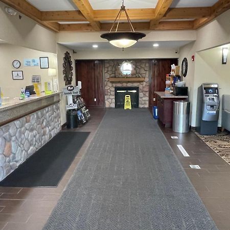 Holiday Inn Express & Suites Salamanca, An Ihg Hotel エクステリア 写真