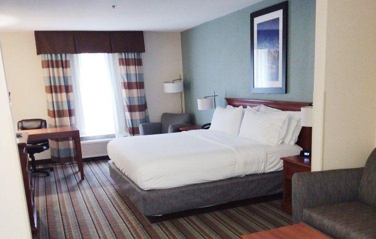 Holiday Inn Express & Suites Salamanca, An Ihg Hotel エクステリア 写真