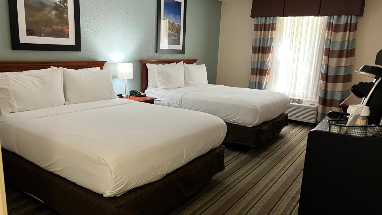 Holiday Inn Express & Suites Salamanca, An Ihg Hotel エクステリア 写真