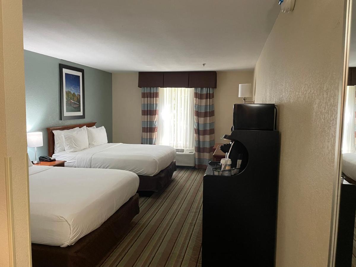 Holiday Inn Express & Suites Salamanca, An Ihg Hotel エクステリア 写真